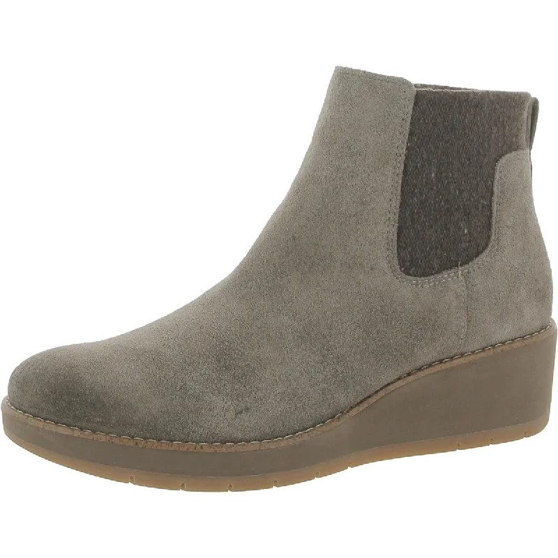 Comfortiva Womens Fera Suede Wedge Chelsea Boots